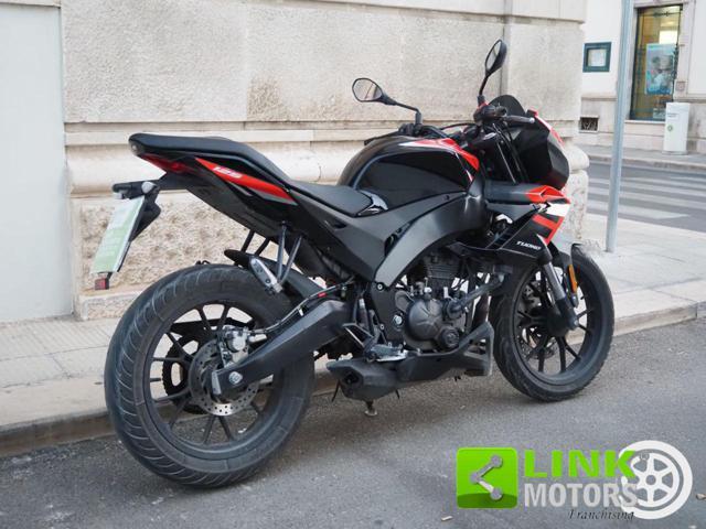 APRILIA Tuono 125 *16 anni*