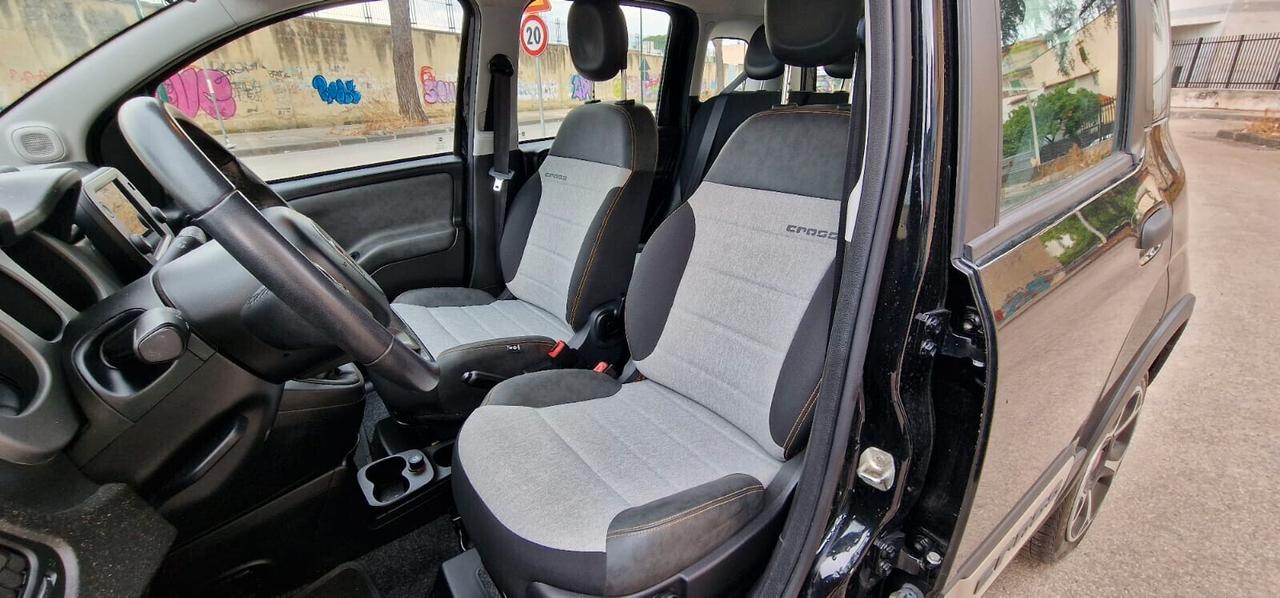 Fiat Panda 1.0 FireFly S&S Hybrid City Cross