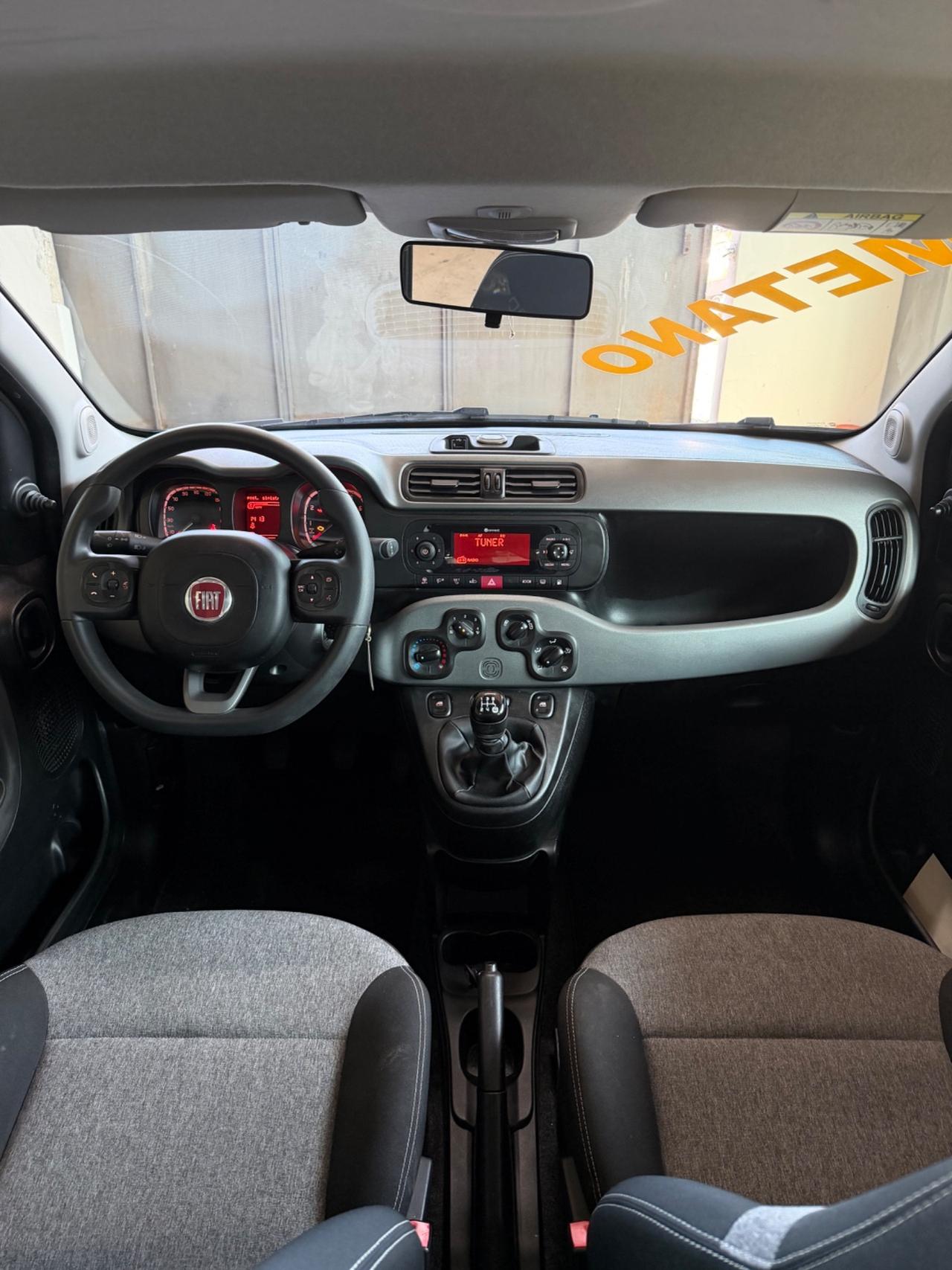 Fiat Panda 0.9 TwinAir Turbo Natural Power Lounge