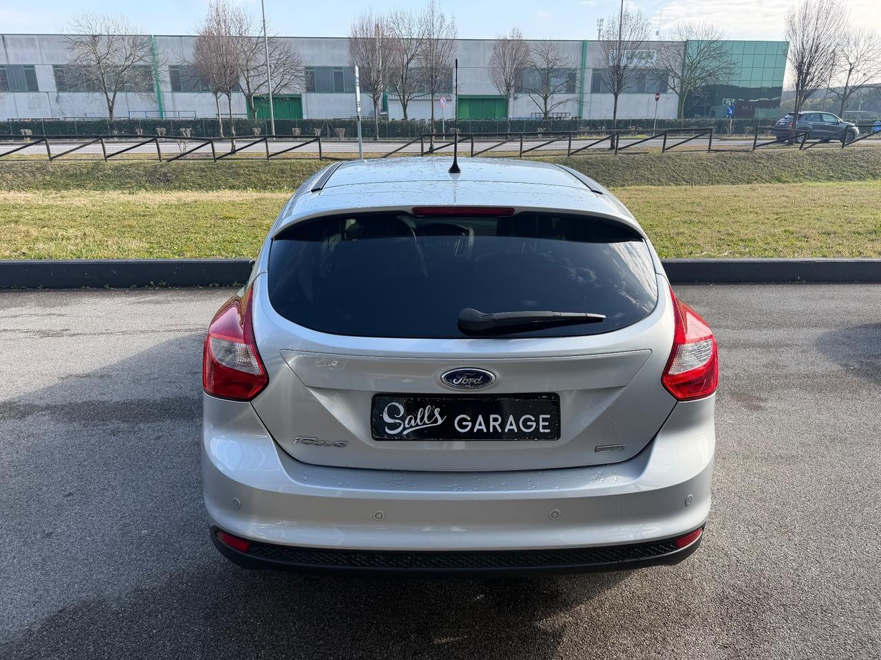 Ford Focus 1.0 benzina