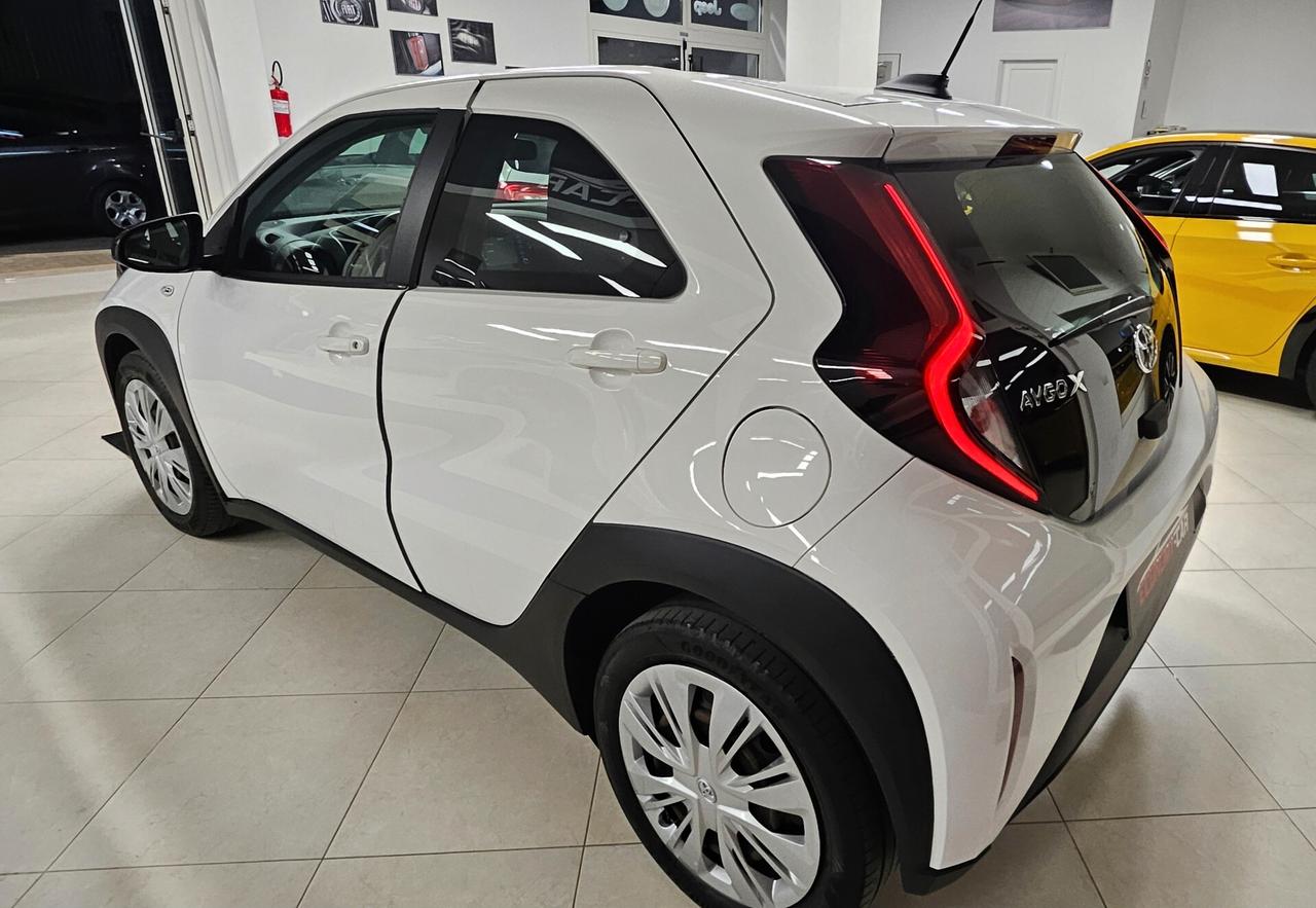 Toyota Aygo X 1.0 VVT-i 72 CV 5 porte Lounge AUTOMATICO