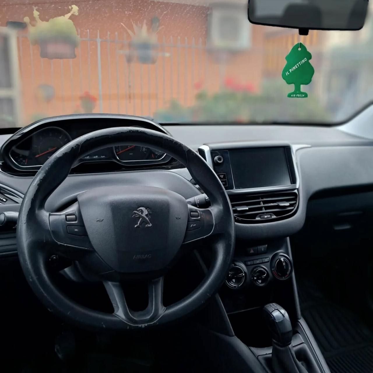 Peugeot 208 1.4 HDi 68 CV 5 porte Active