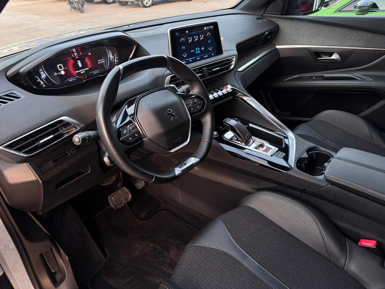 Peugeot 3008 BlueHDi 130 S&S EAT8 GT Line