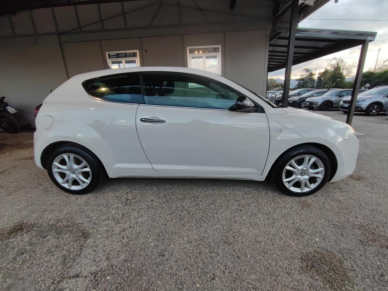 Alfa Romeo MiTo 1.4 T 120 CV GPL Distinctive Sport Pack