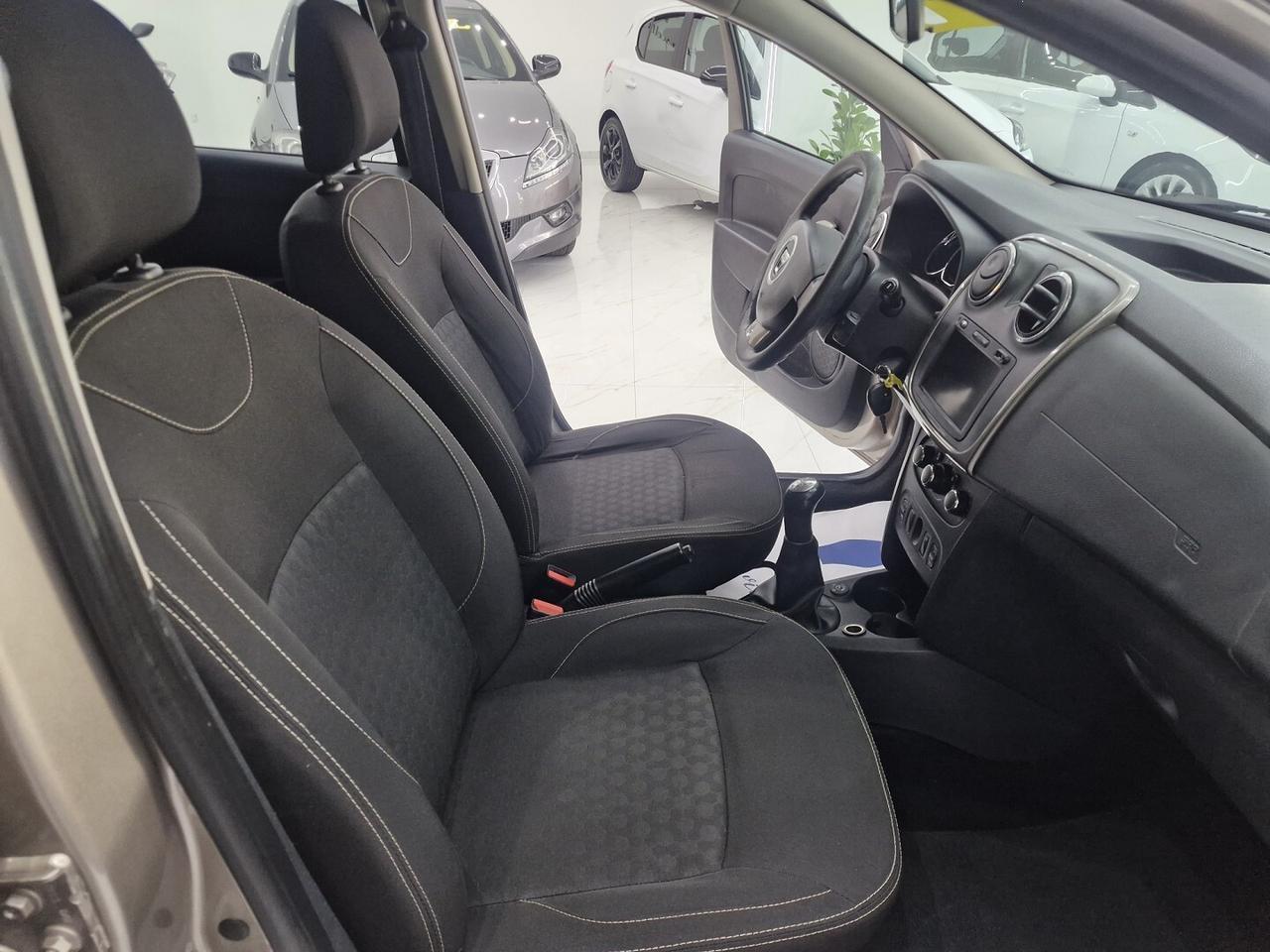 DACIA LOGAN MVC 1.2 75CV GPL Laureate ANNO 2014