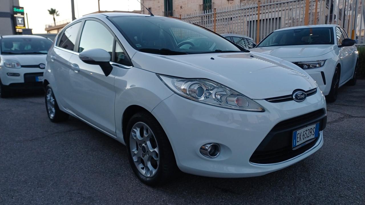 Ford Fiesta 1.4 TDCi 70CV 5p. Titanium