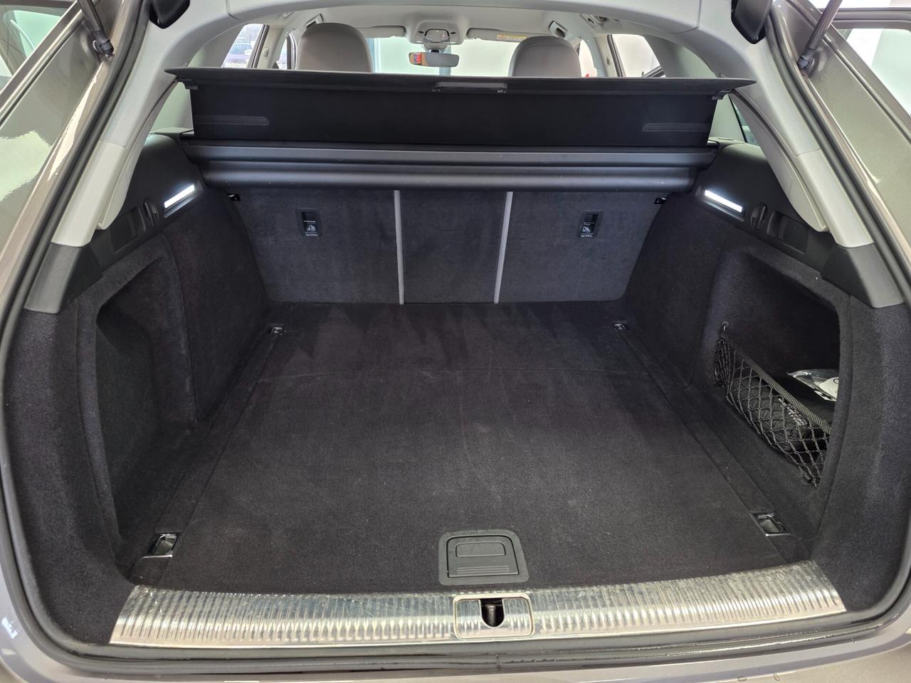 Audi A4 40 TDI S tronic Business Advanced