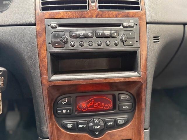 Peugeot 307 1.4 16V 5p. adatta a neopatentati