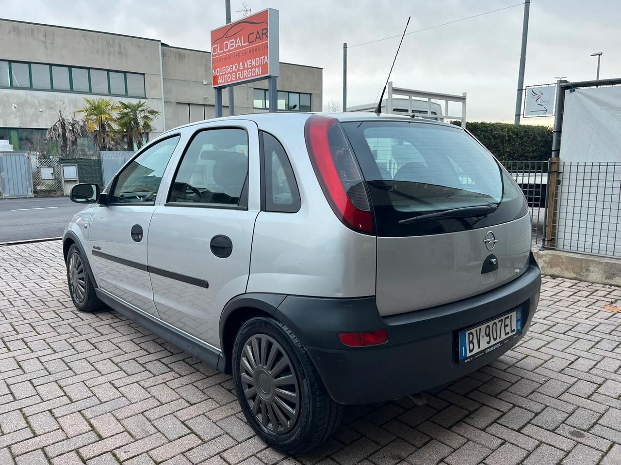 Opel Corsa 1.2i 16V cat 5 porte benzina euro 4