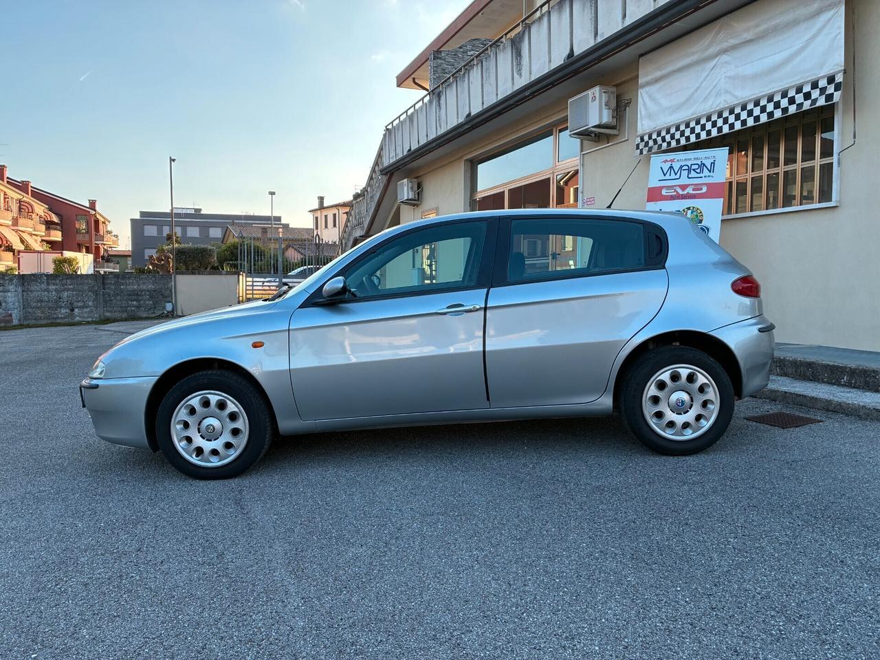 Alfa Romeo 147 1.9 JTD (115 CV) 5p. Progression