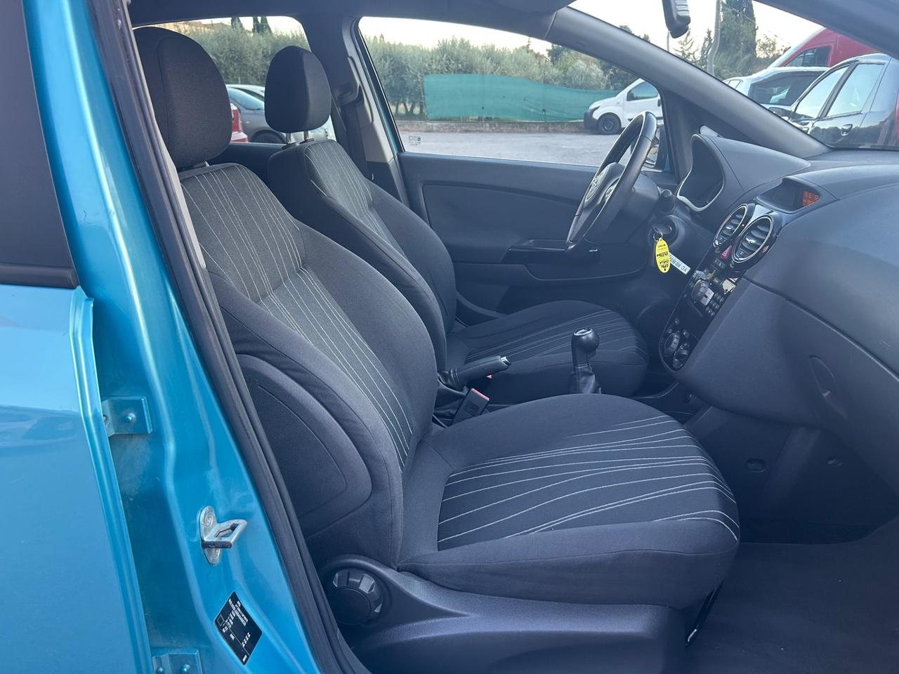 Opel Corsa 1.2 5 porte Edition 93000km