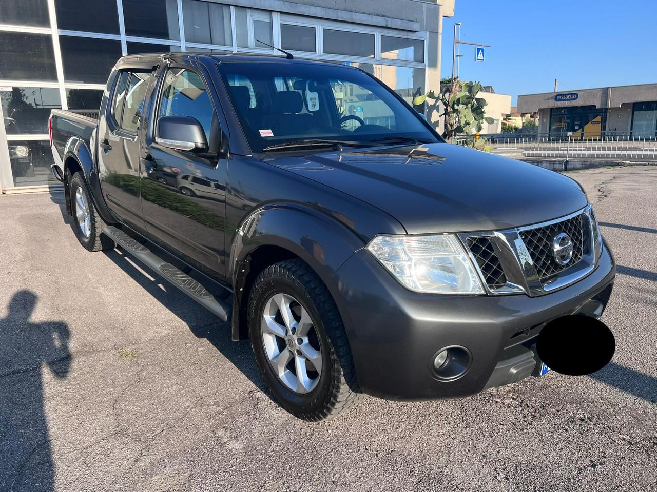 Nissan Navara 2.5 dCi 190CV 4 porte Double Cab LE Plus Restyling