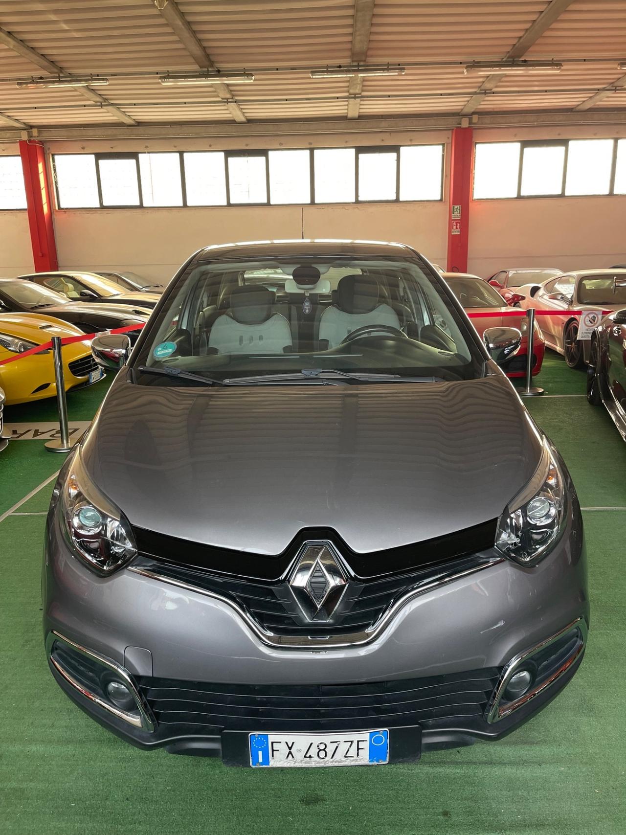 Renault Captur 1.5 dCi Automatica PERMUTE RATE