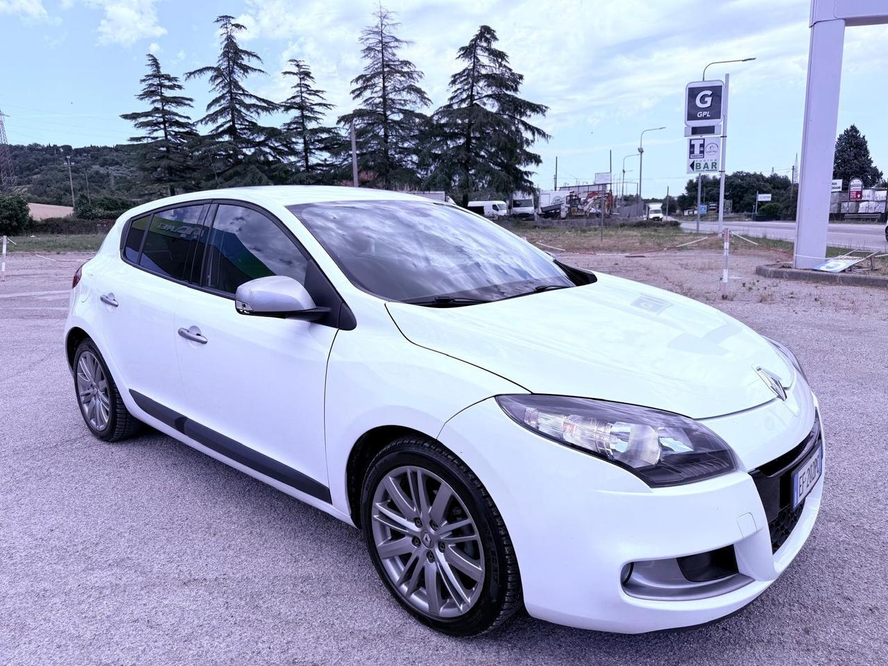 Renault Megane Mégane 1.5 dCi 110CV EDC GT Line