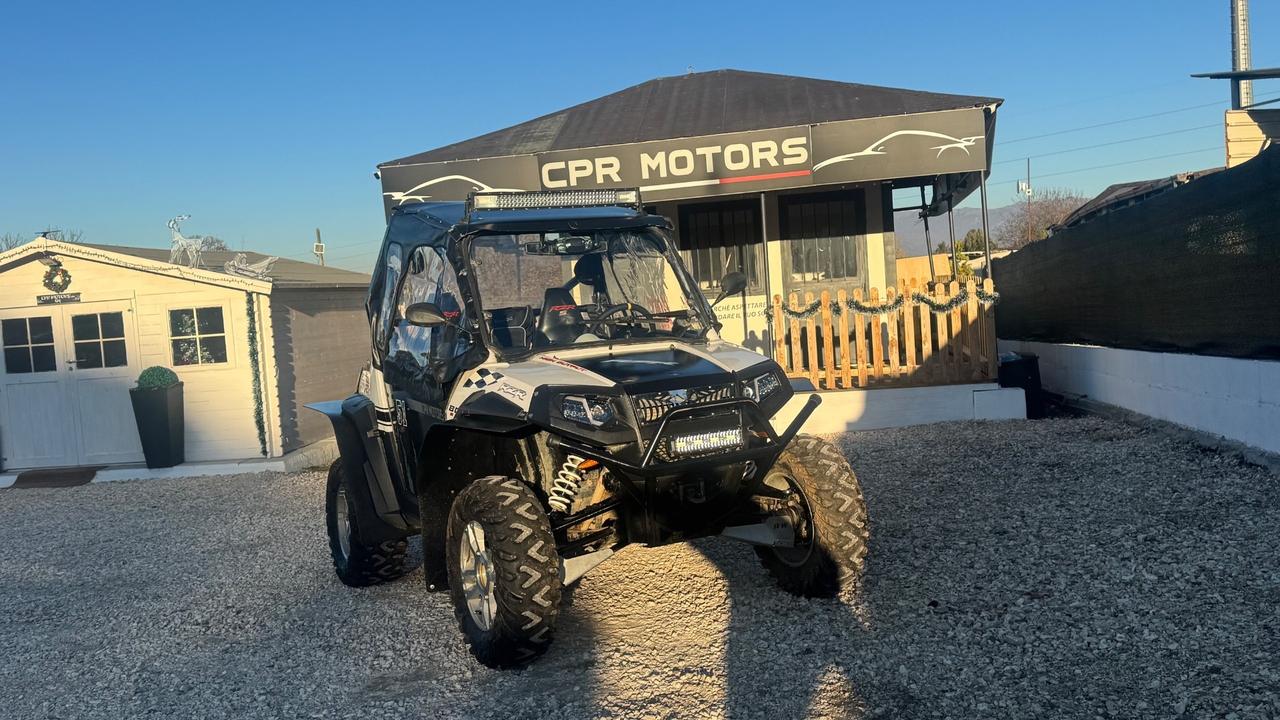 Polaris RZR 800 rally