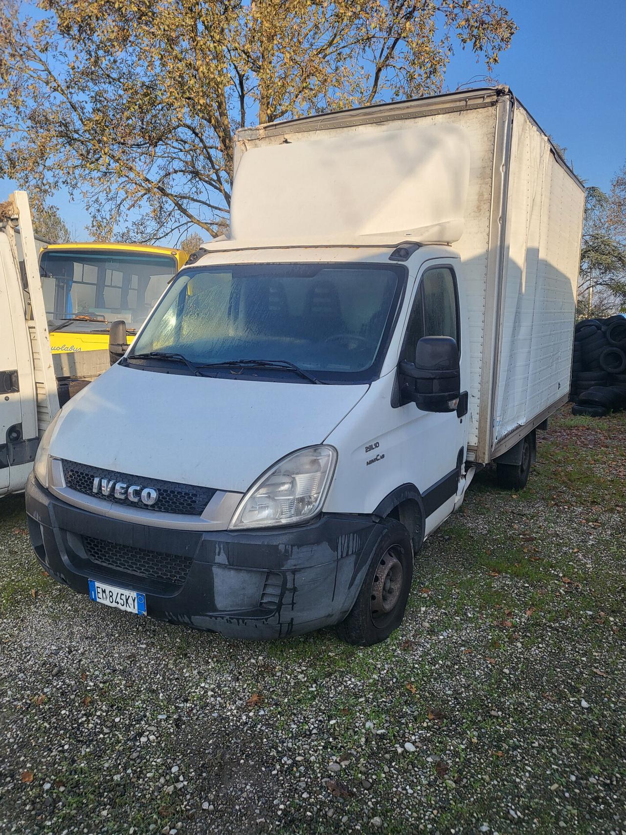 iveco daily 35 cassone