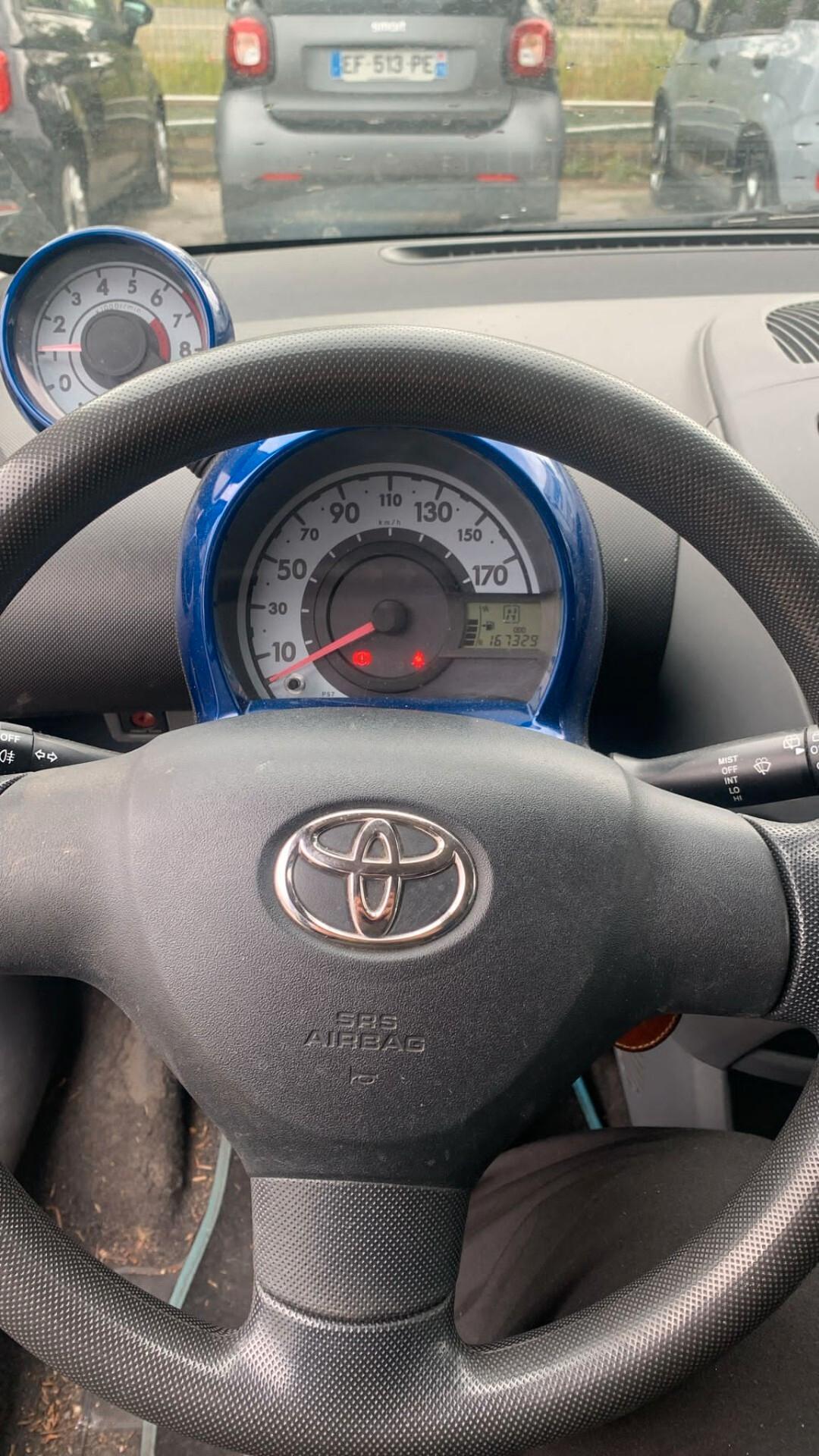 Toyota Aygo 1.0 12V VVT-i 5 porte Blue