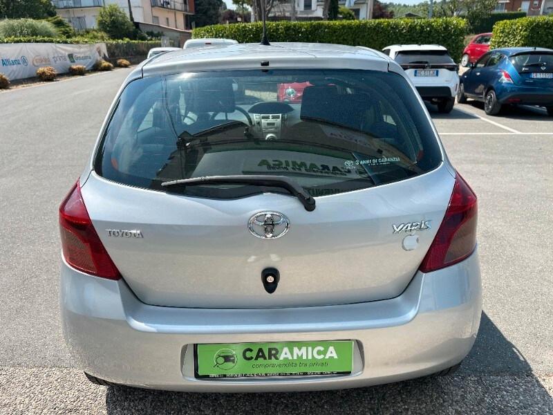 TOYOTA Yaris 2ª serie Yaris 1.3 5 porte Sol