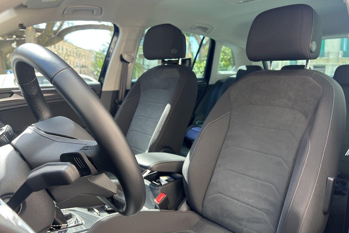 VOLKSWAGEN Tiguan 2.0 TDI 150 CV SCR DSG Elegance