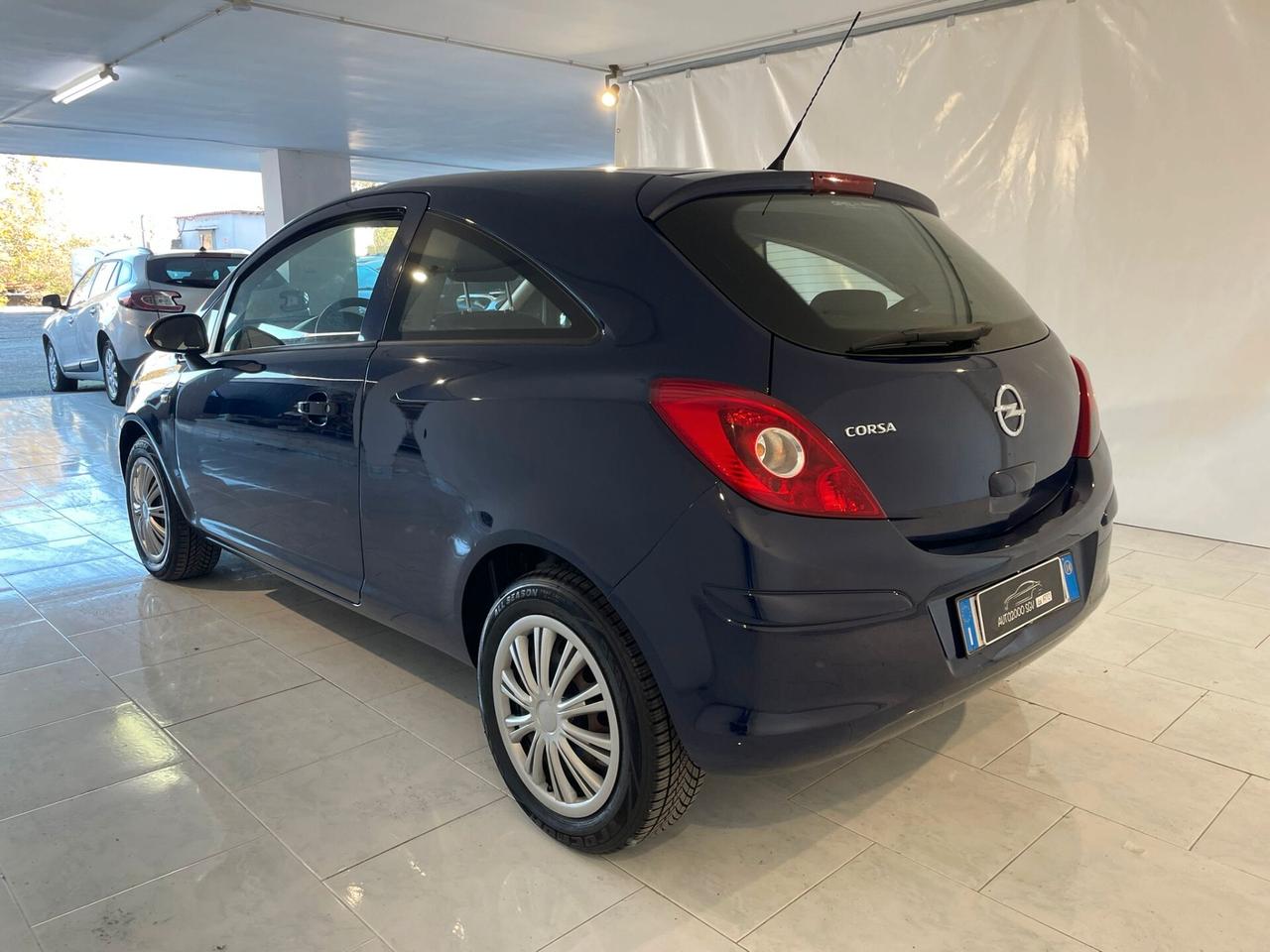 Opel Corsa 1.2 85CV 3 porte GPL-TECH Edition