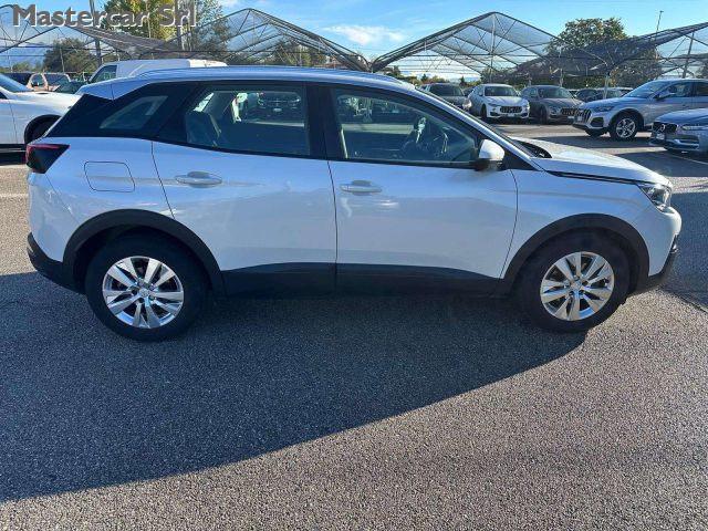 PEUGEOT 3008 3008 1.5 bluehdi Business tg: FT845ET