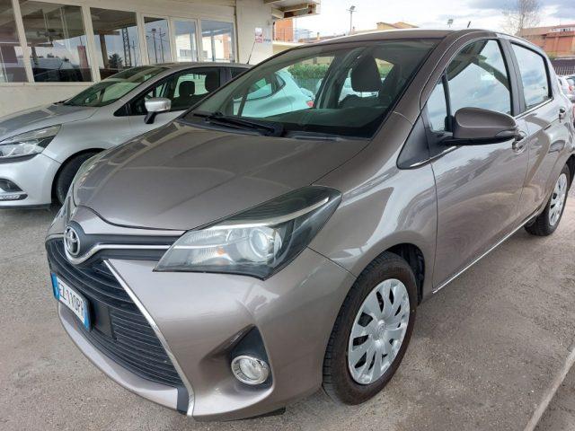 TOYOTA Yaris 1.0 5 porte Active EURO 6 Neopatentati