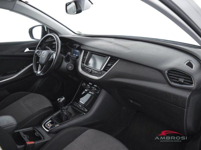 OPEL Grandland X 1.5 diesel Ecotec Start&Stop Business - AUTOCARRO