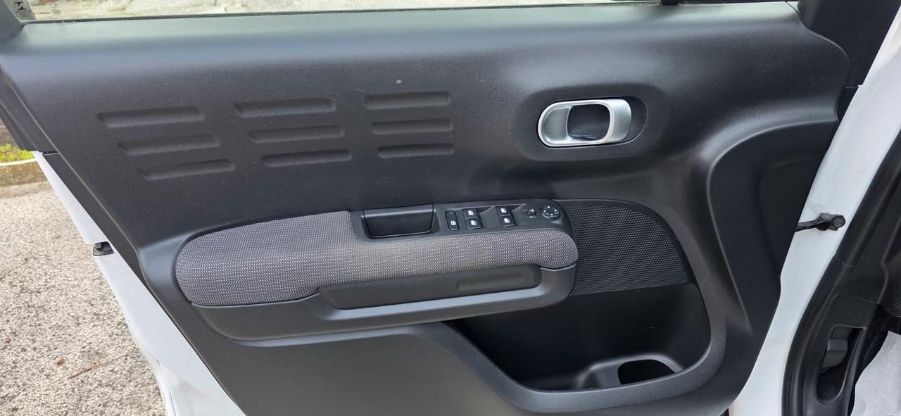 Citroen C3 Aircross BlueHDi 110 S&S Shine Pack