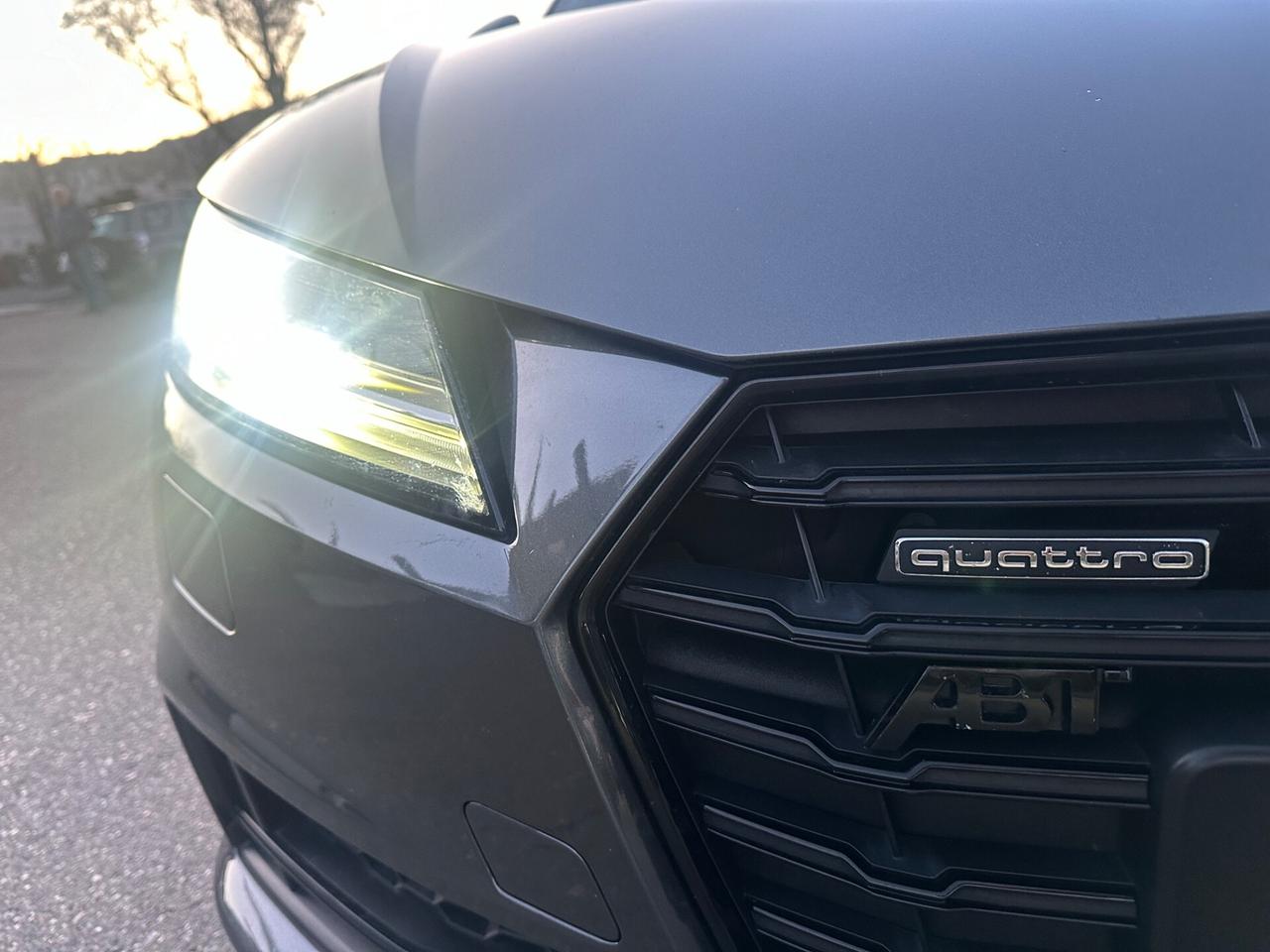 Audi TT Coupé 2.0 TFSI quattro S tronic line