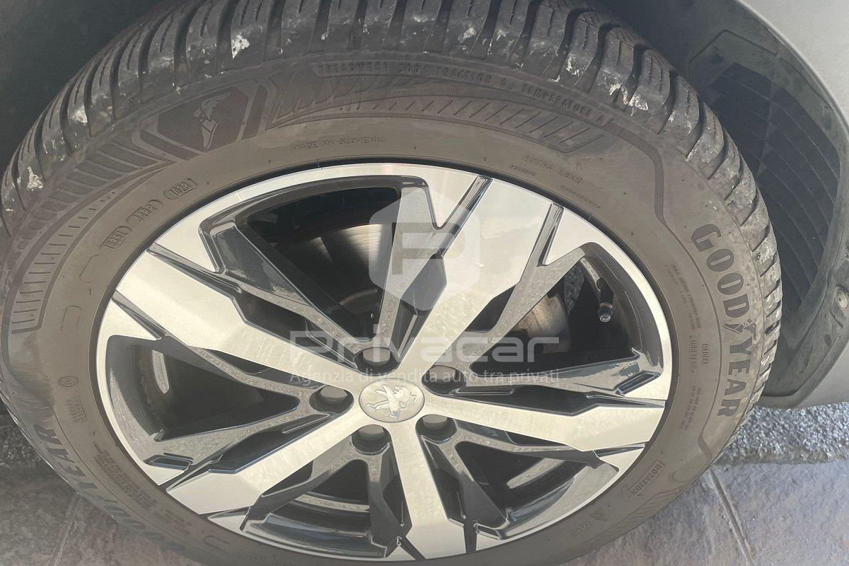 PEUGEOT 3008 BlueHDi 130 S&S EAT8 GT