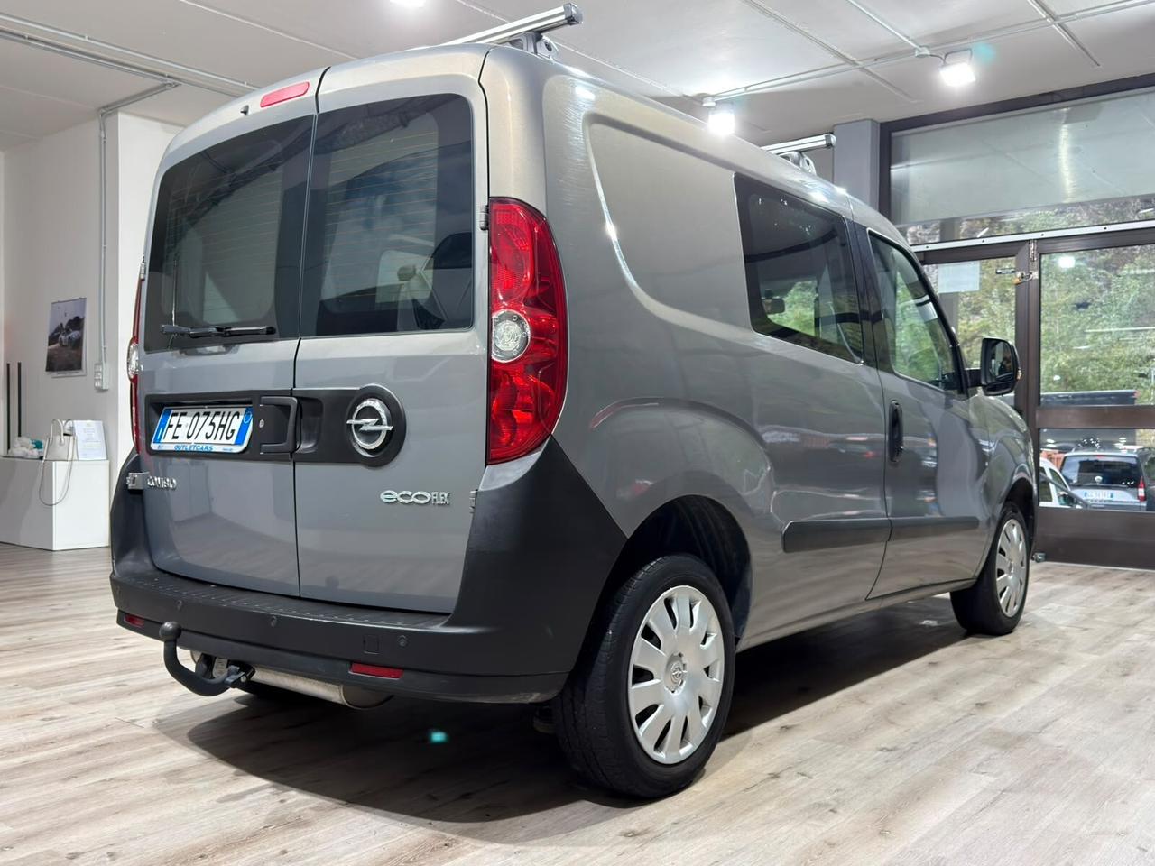 OPEL COMBO VAN 120CV BENZ/METANO GANCIO TRAINO