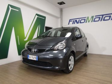 TOYOTA Aygo 1.0 12V VVT-i 5 porte - NEOPATENTATI