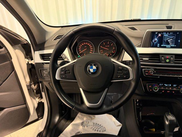 BMW X1 sDrive18d Sport Line Navi Bluetooth Radio
