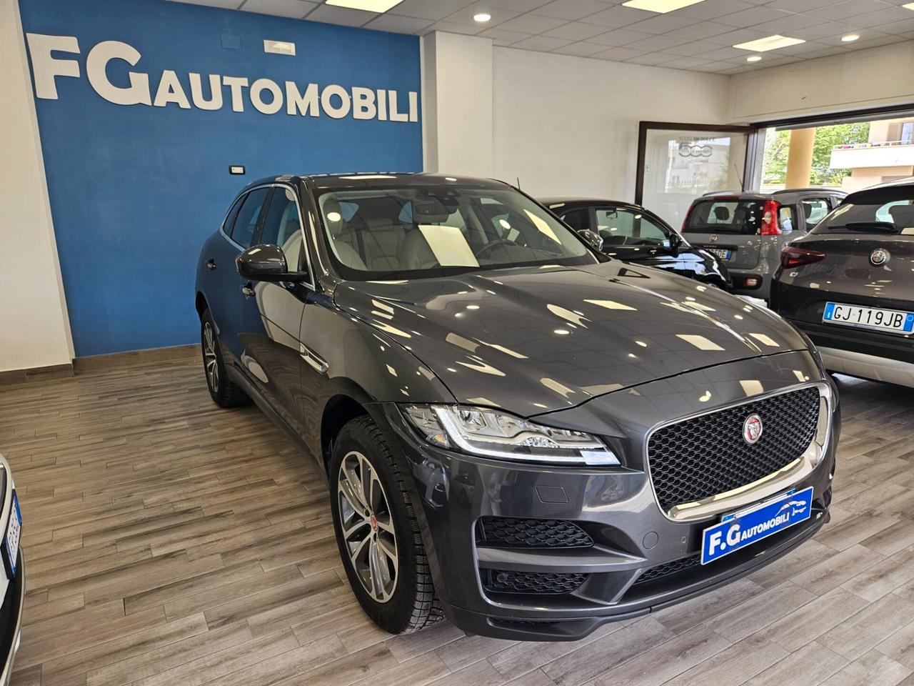 Jaguar F-Pace 2.0 D 180 CV AWD aut. Prestige