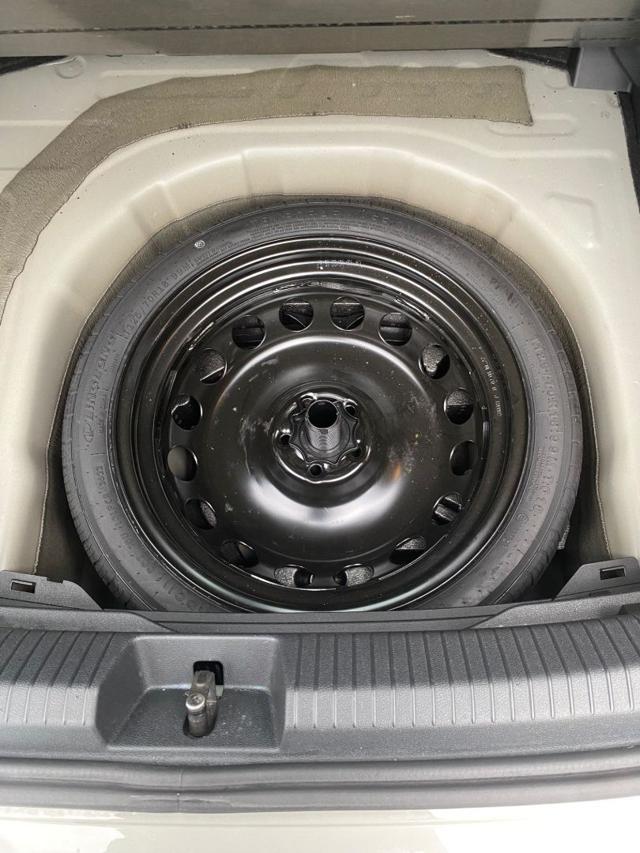 VOLKSWAGEN Taigo 1.0 TSI 95 CV Life NEO PATENTATO