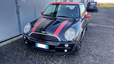 Mini Cooper 1.4 - diesel