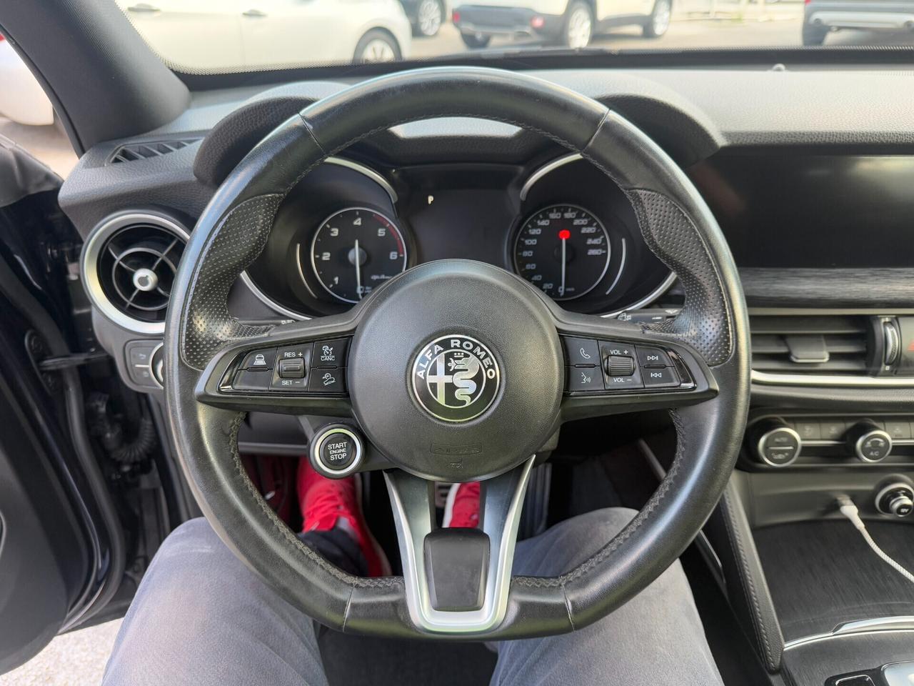 Alfa Romeo Stelvio 2.2 Turbodiesel 160 CV AT8 RWD Super Business