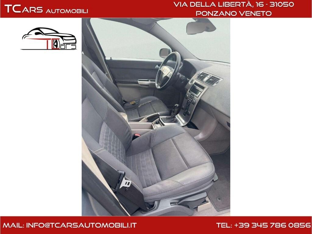 VOLVO V50 - PASSAGGIO DI PROPRIETÀ INCLUSO