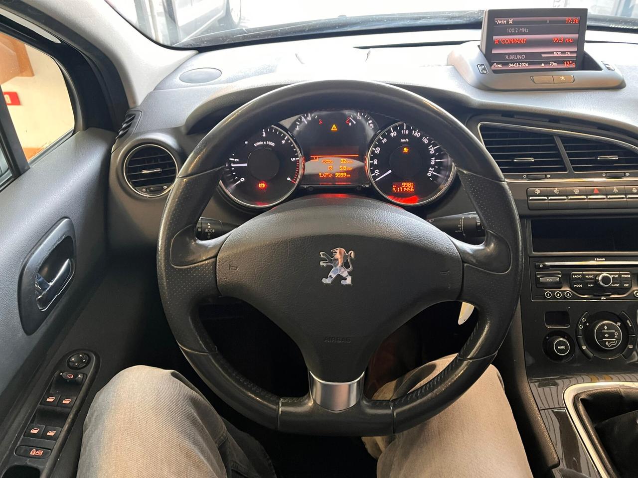 Peugeot 5008 1.6 HDi 112CV Allure