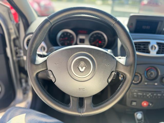 RENAULT Clio 1.2 16V SporTour Luxe GPL
