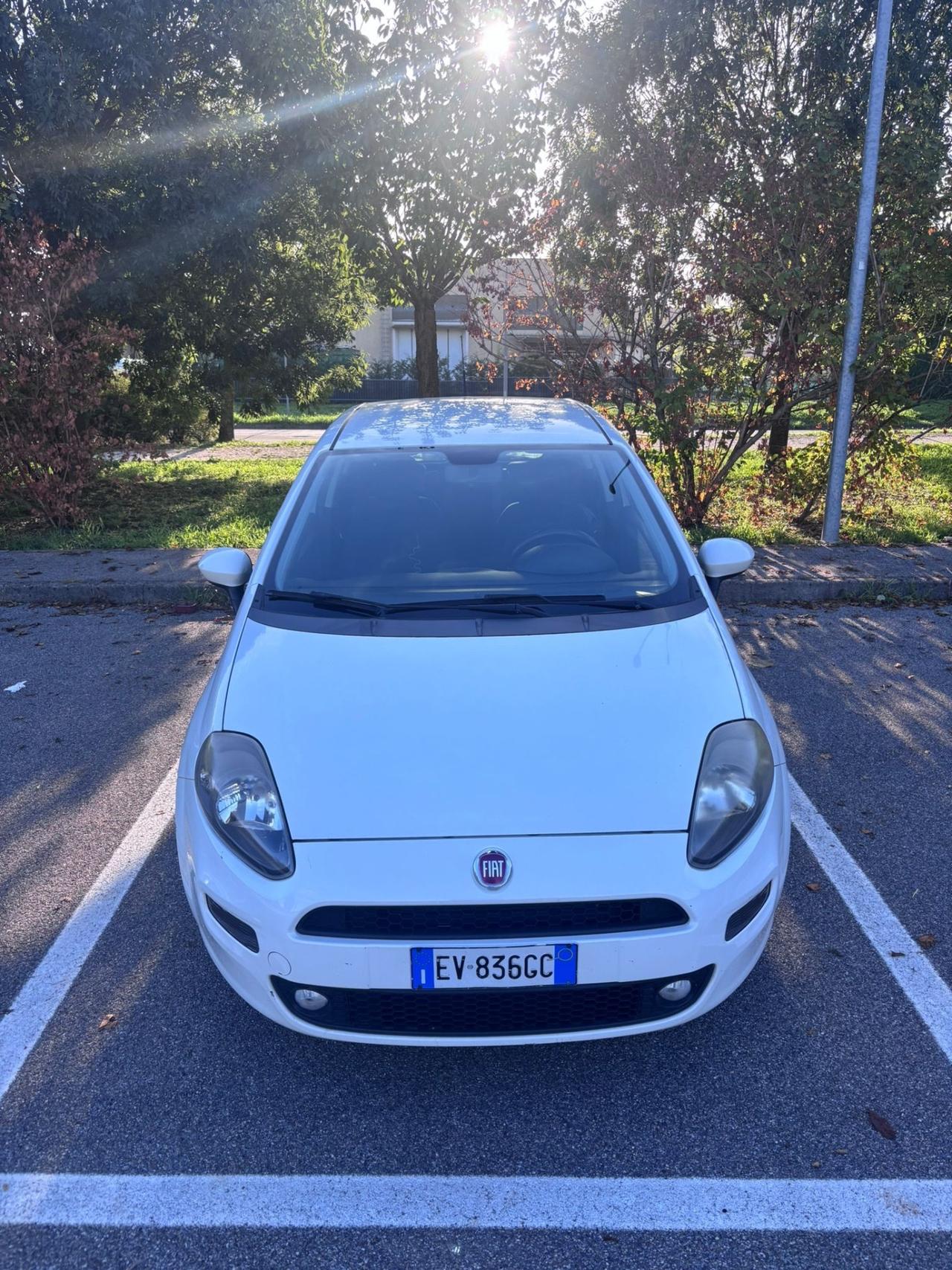 Fiat Punto 1.4 S&S 8V 3 porte Street