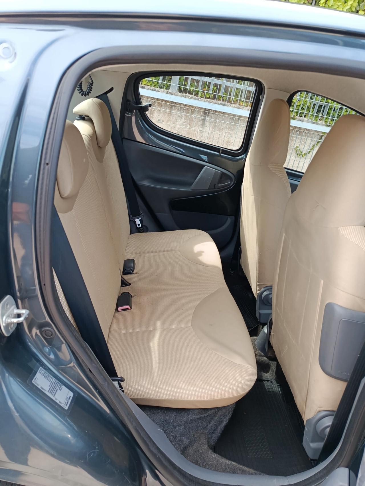 Peugeot 107 1.4 HDi 5p. Sweet Years