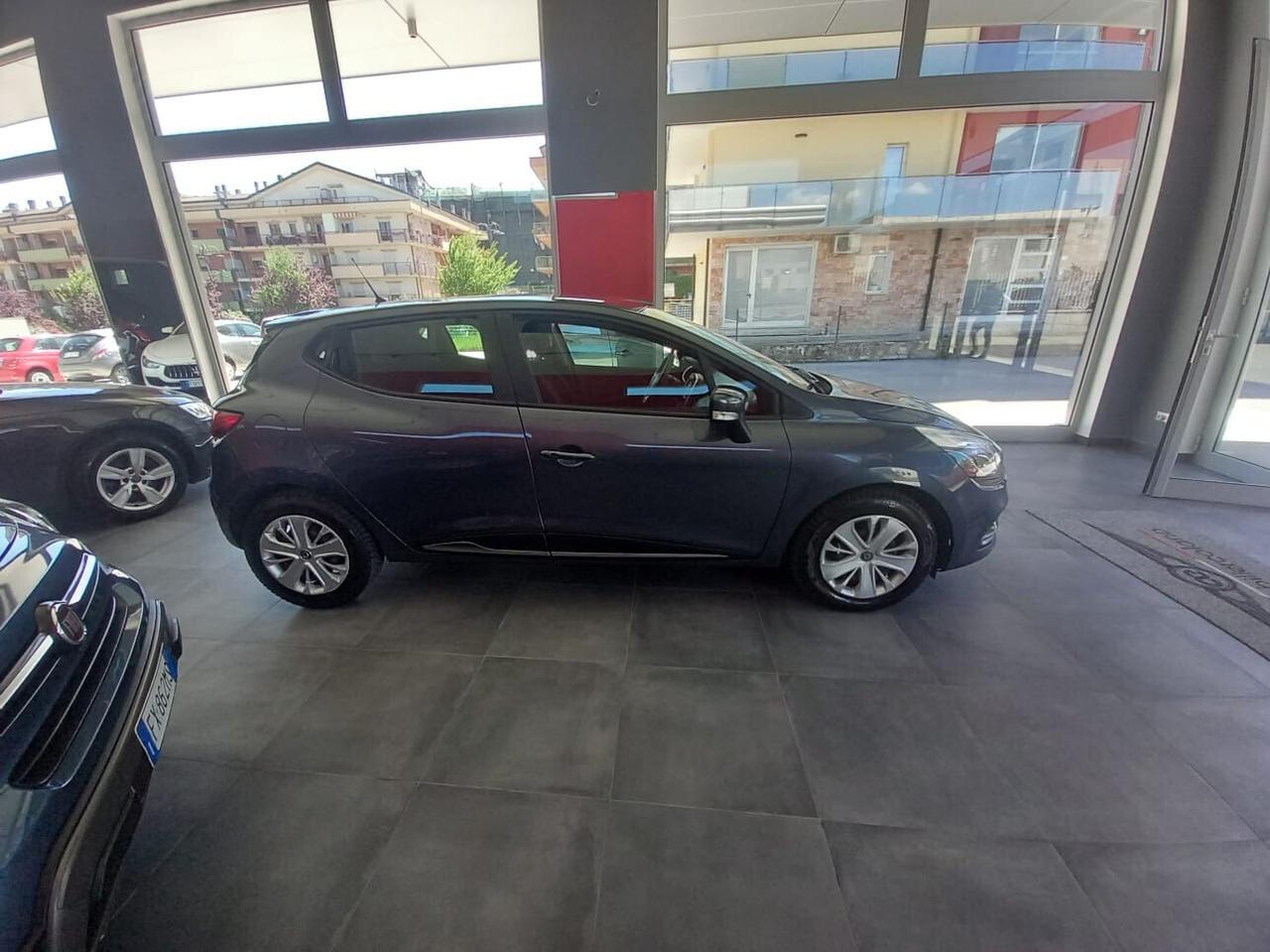 Renault Clio TCe 12V 90 CV GPL 5 porte Business