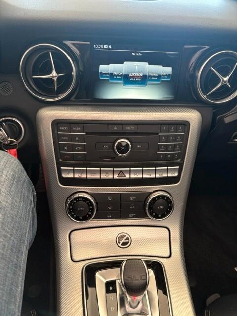 Mercedes-benz SLC 250 d AMG line