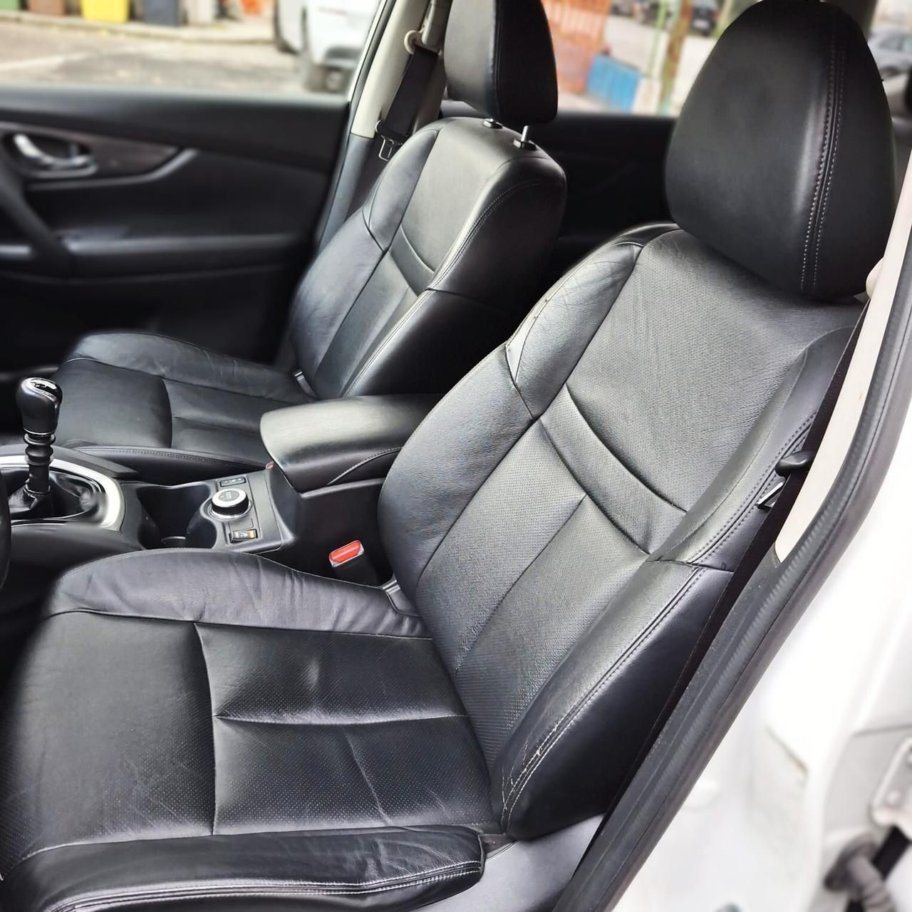 NISSAN X-Trail 1.6 dCi 4WD TEKNA