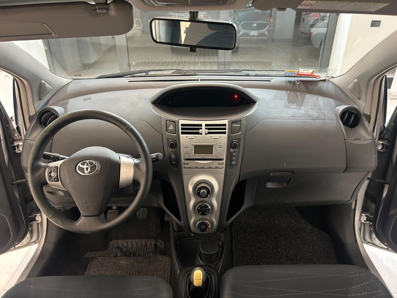 Toyota Yaris 1.0 benzina 51kw 2007
