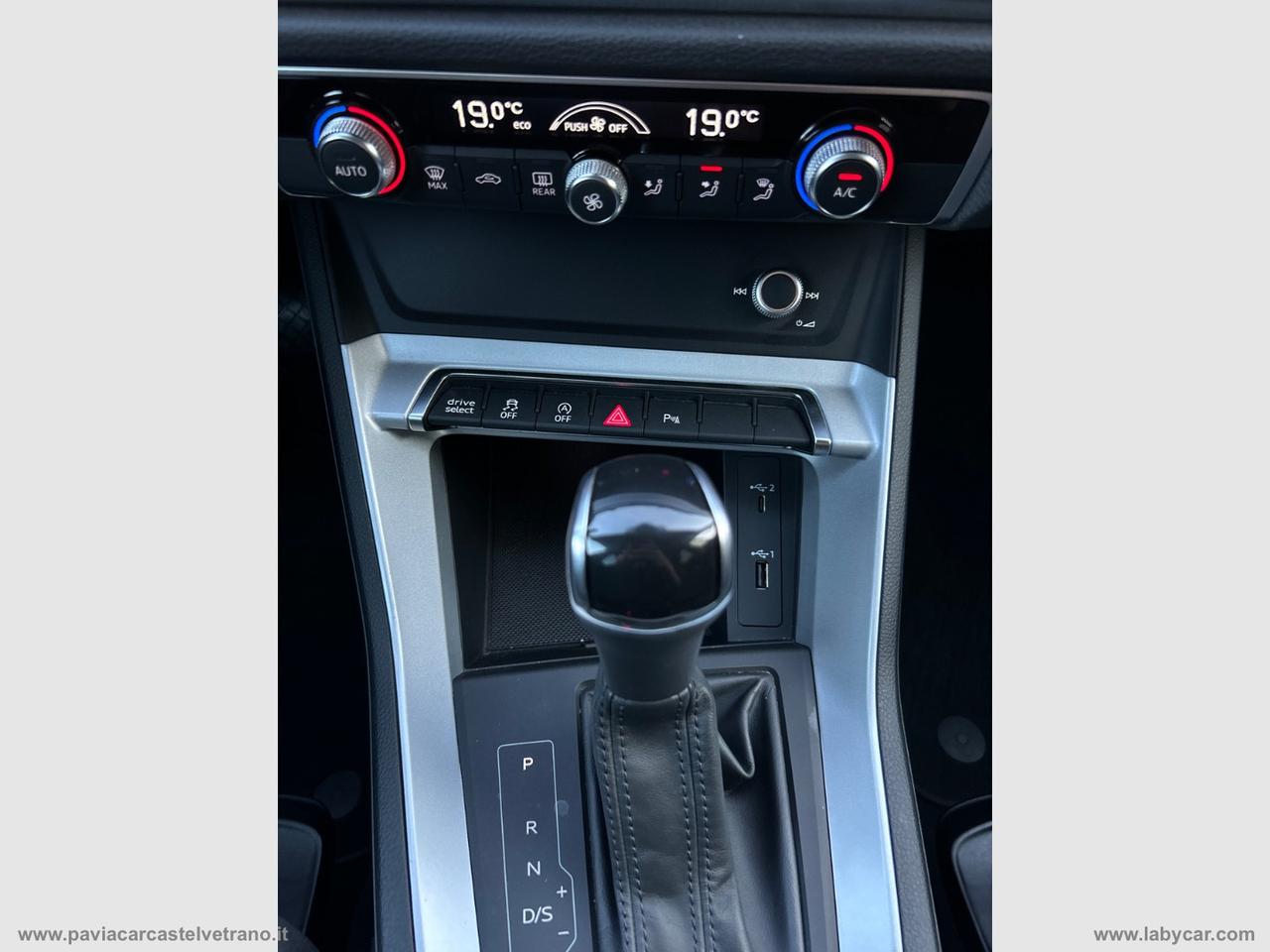 AUDI Q3 SPB 35 TDI S tronic S line edition