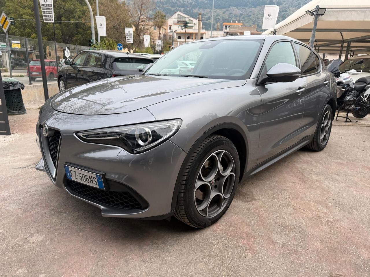 Alfa Romeo Stelvio 2.2 Turbodiesel 160 CV AT8 RWD Business