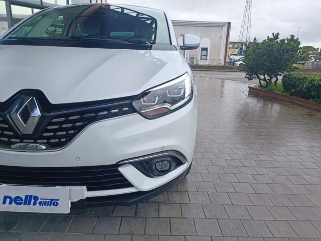 RENAULT Scenic Scénic Blue dCi 120 CV EDC CON ADATTAMENTO