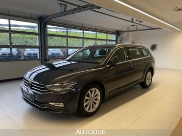Volkswagen Passat VIII 2019 Variant Variant 2.0 tdi Business 150cv dsg